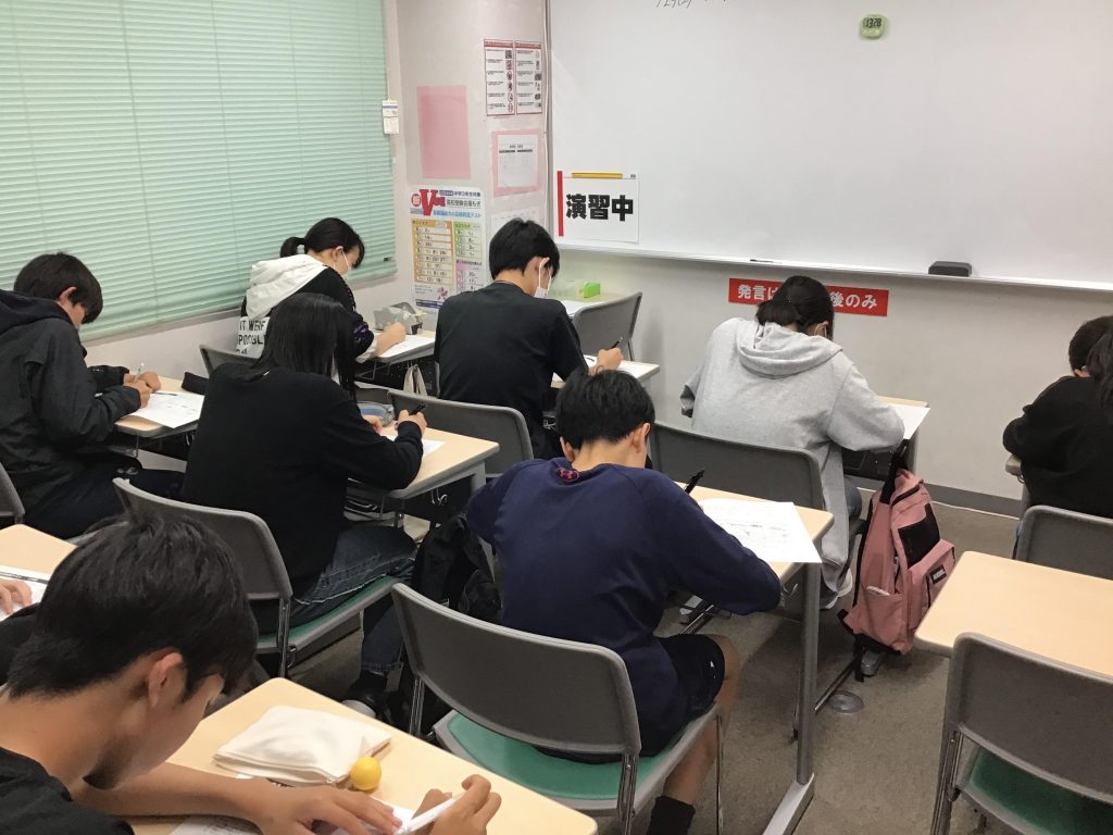 【ena下井草】校舎ブログ24-19　第2回中3理社到達度テストと都立高合判
