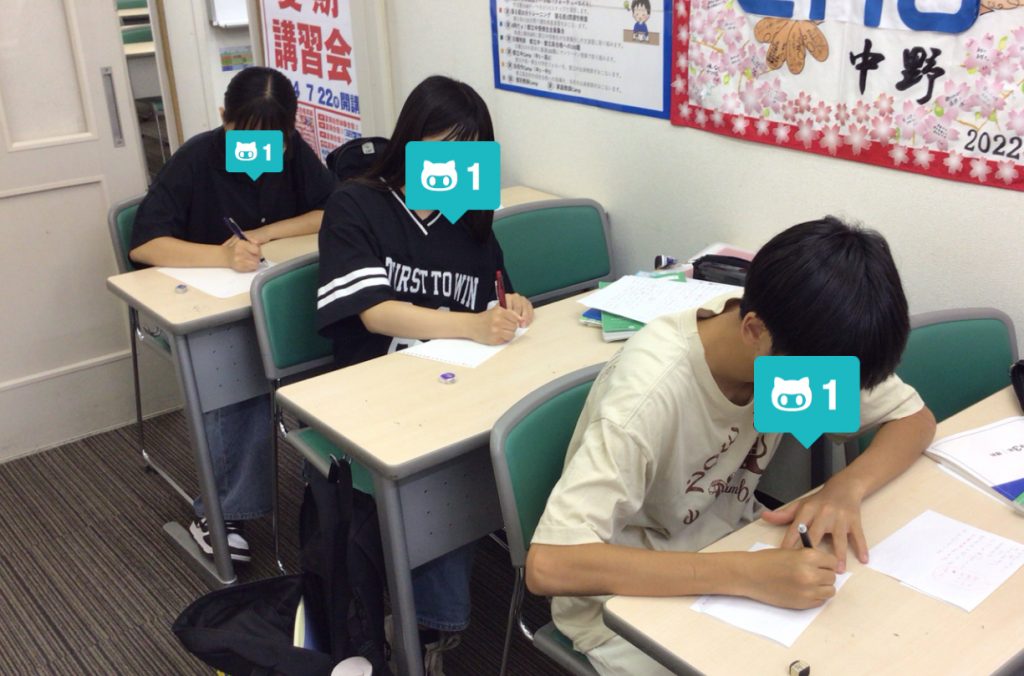 まだだ…。まだ終わらんよ…！！