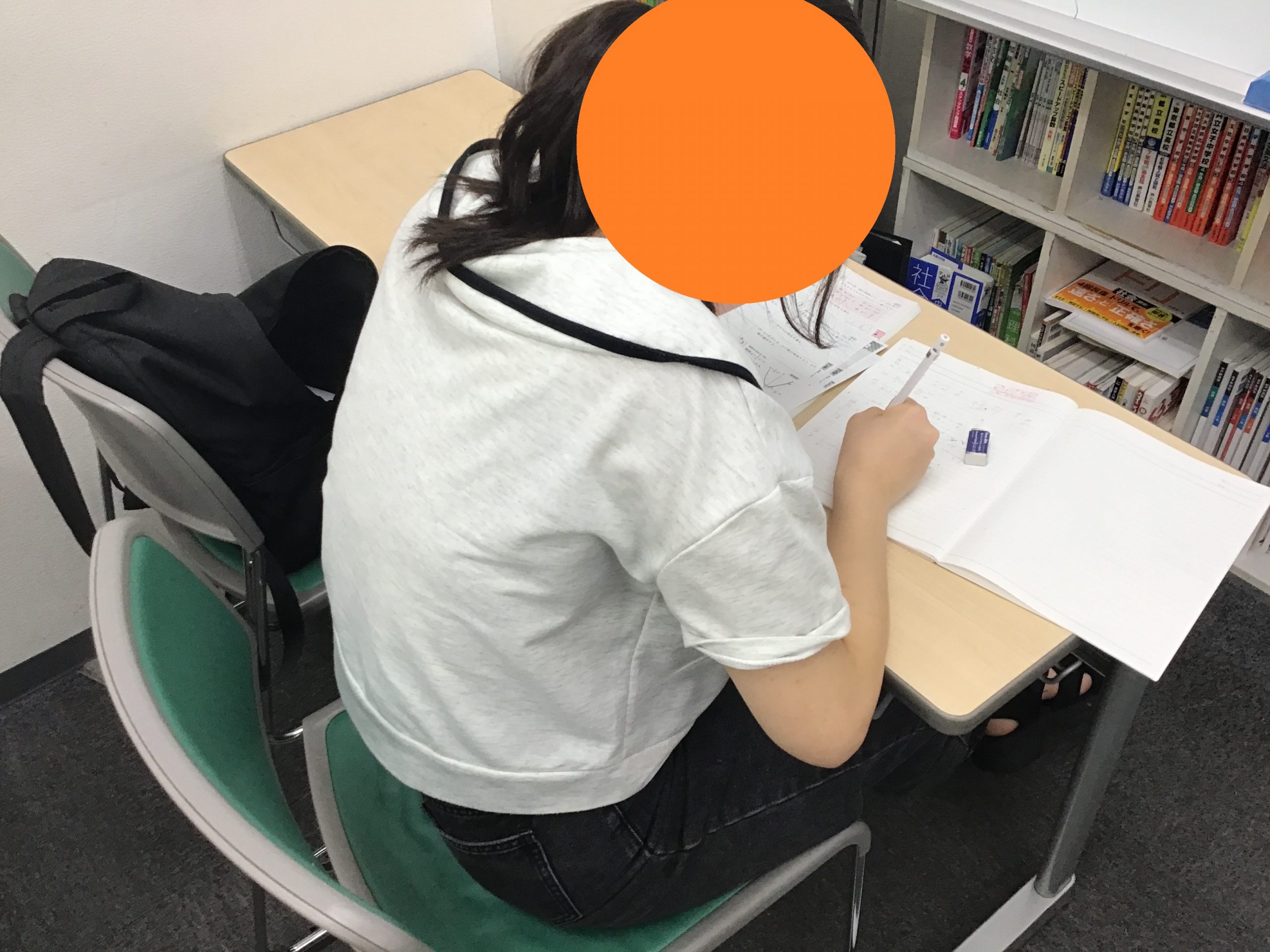 【ena新御徒町】広がる自習の輪