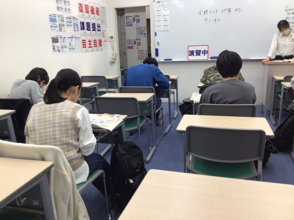 ena蓮根より【600 定期試験も大詰め】