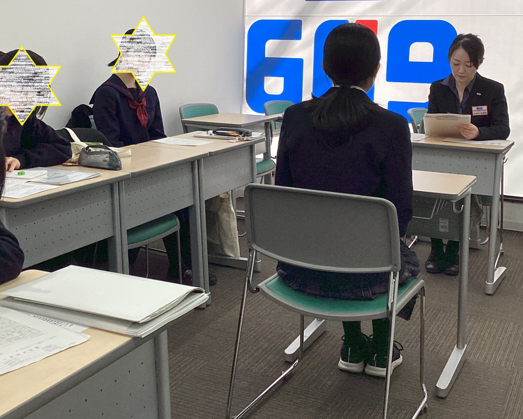 面接特訓を実施しました。