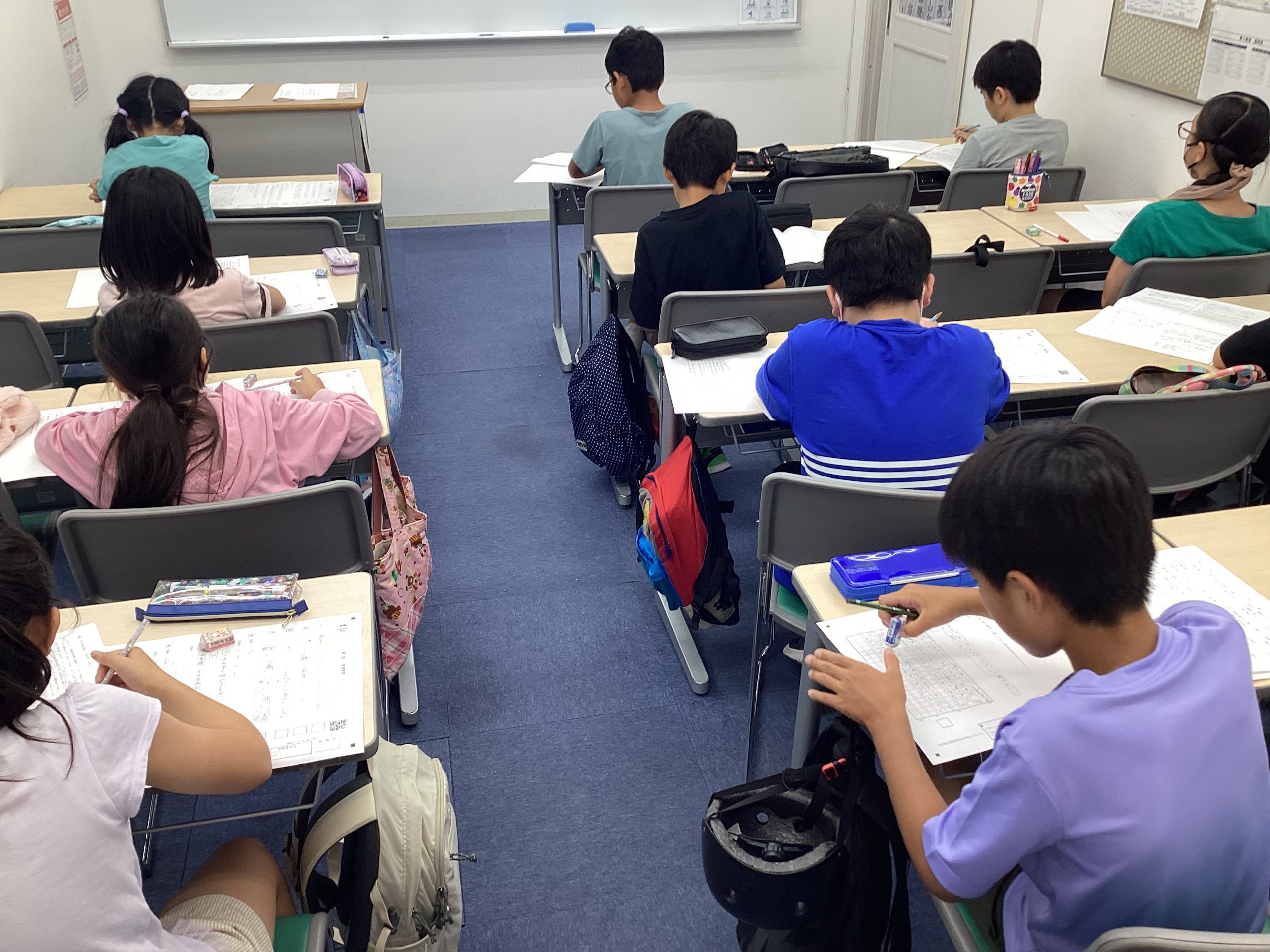 本日は小４、小５合格判定模試開催日です