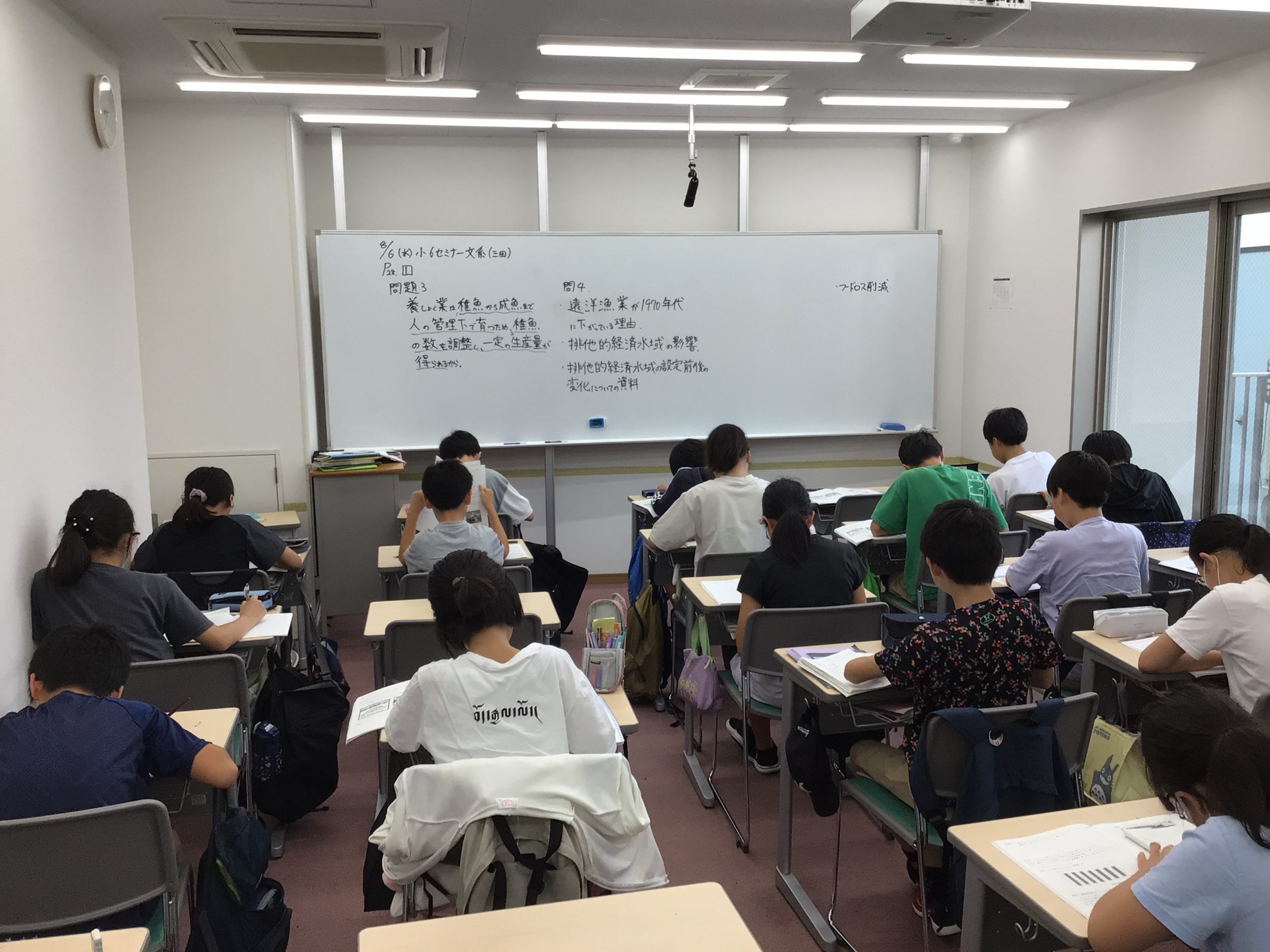 ena練馬の夏期セミナーの様子です！