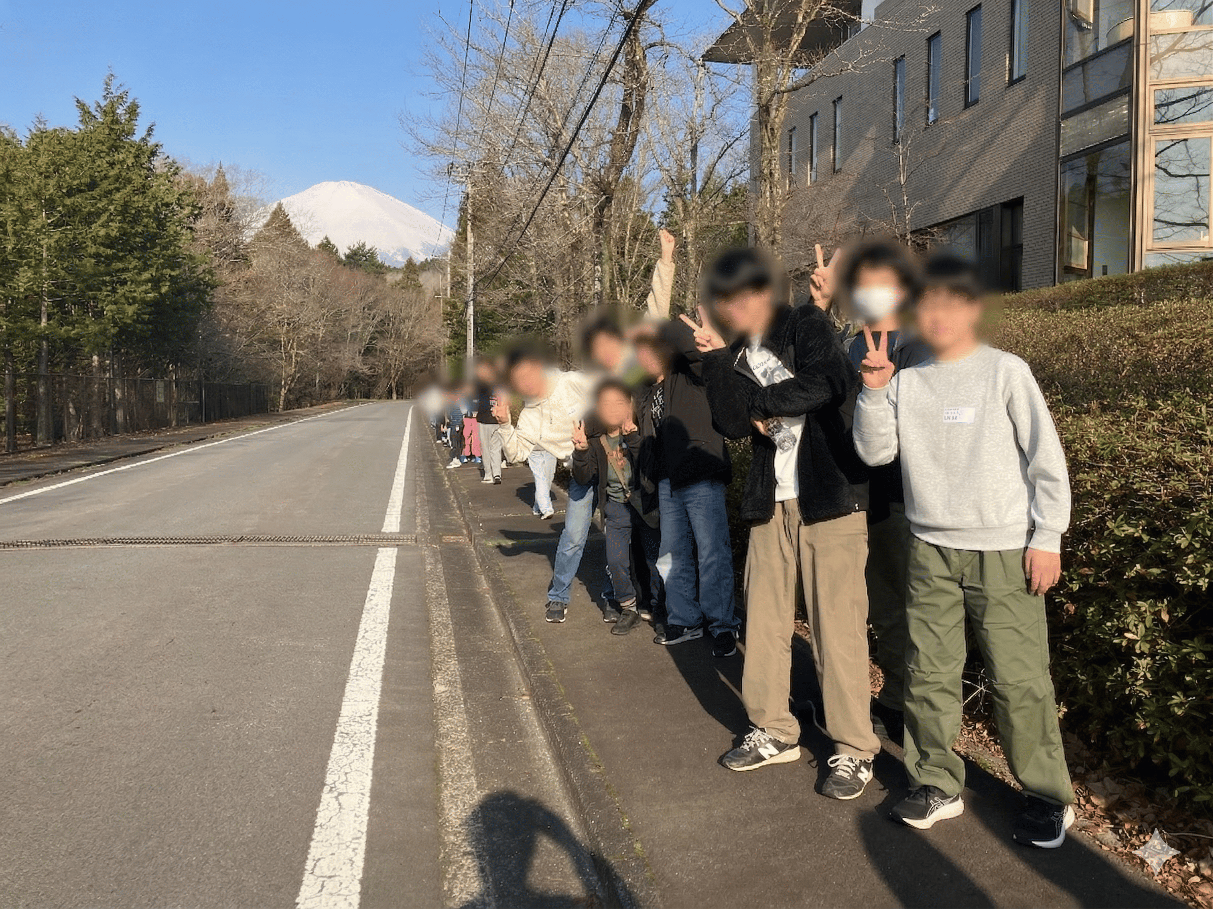 【合宿の朝】富士山を仰ぎ、心身ともにシャキッと目覚める