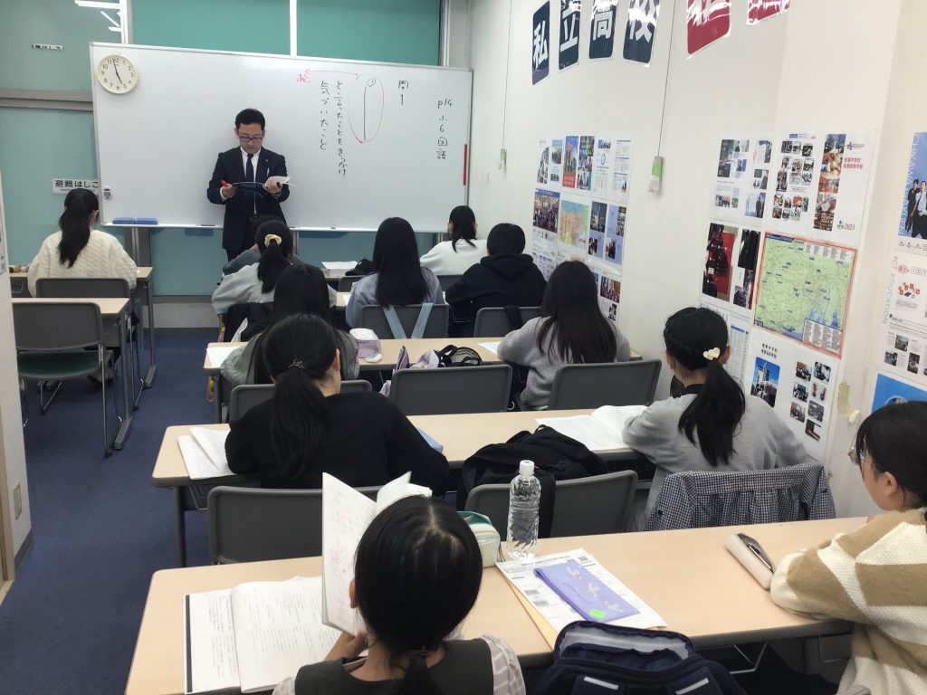 集中する小学生！！@錦糸町