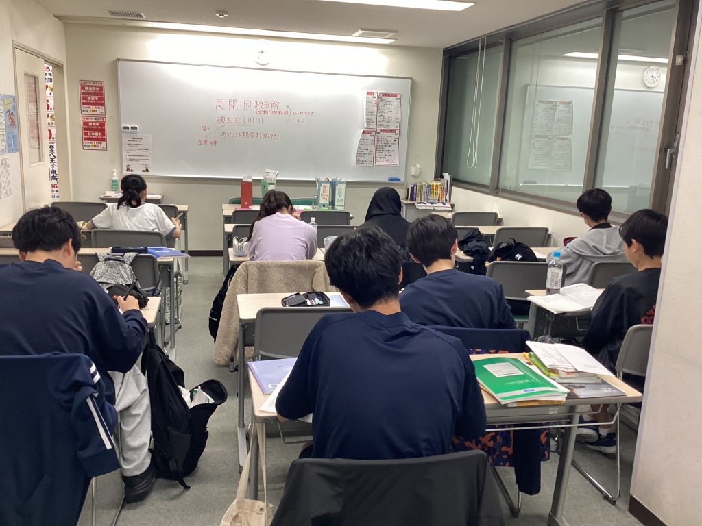 ＃７勉強しろじゃない。一緒にやろう