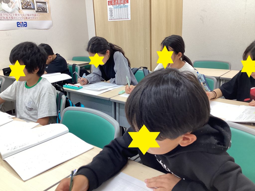 小学6年生。作文を書く