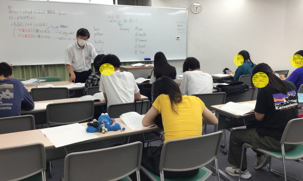 夏期講習が始まりました（小４・小５・中１は７/２７スタート）