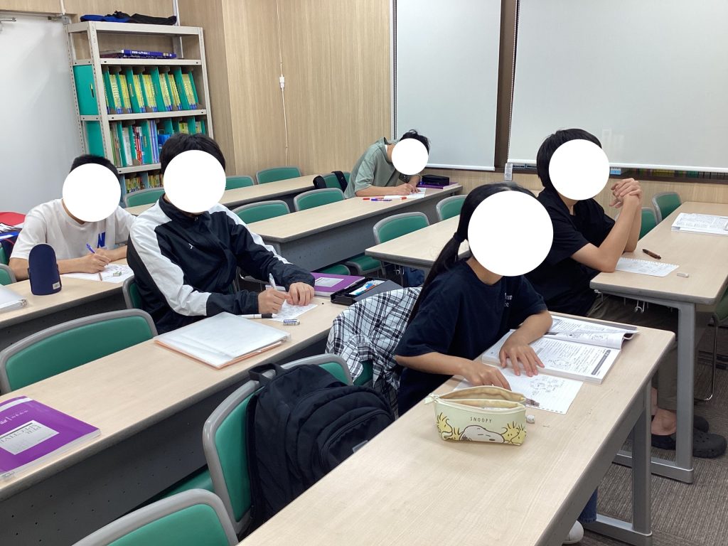 後期初の学判です