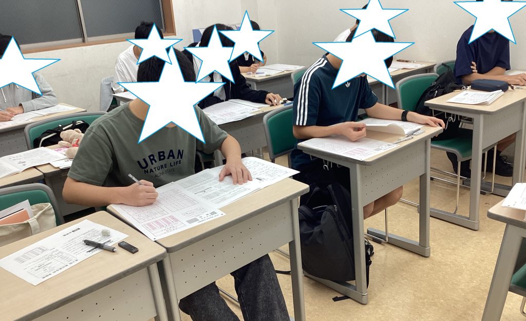 10月17日土曜日、中3都立高合判が実施されました