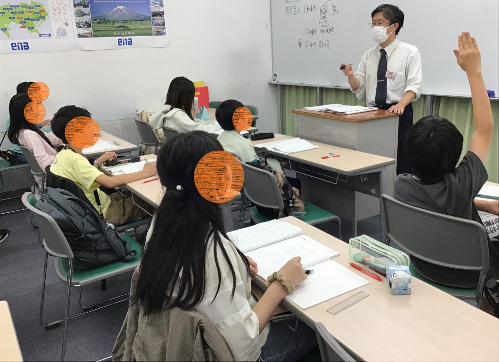 後期保護者面談が始まりました