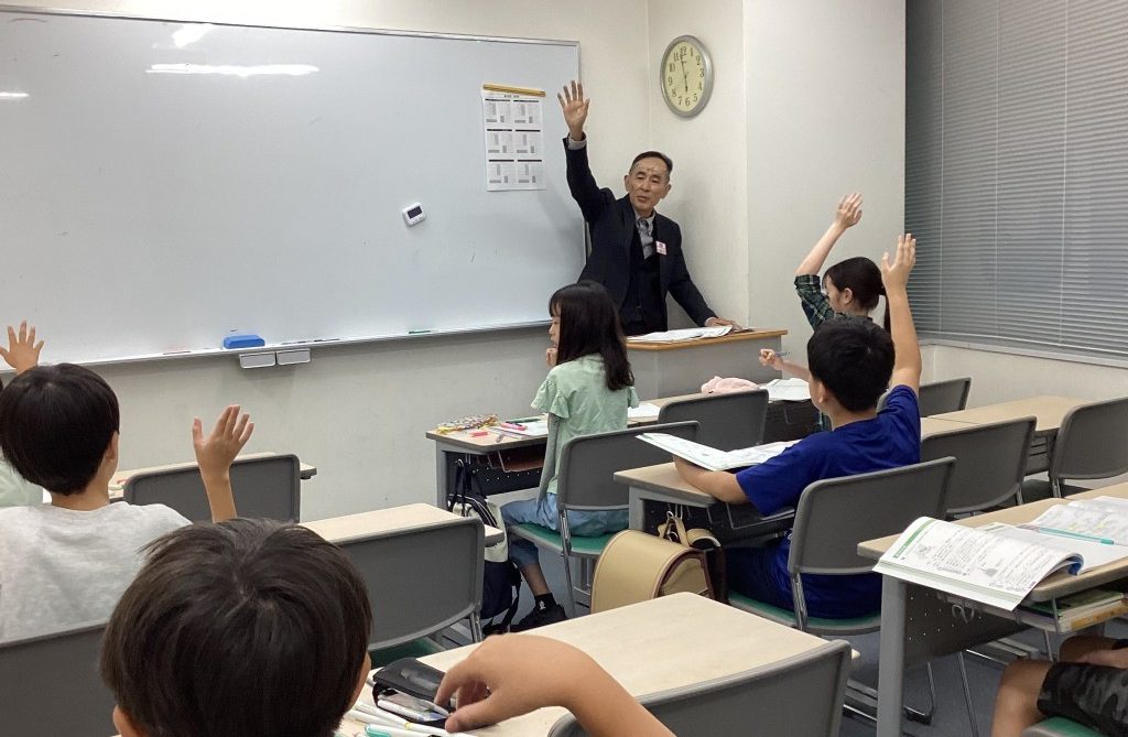 時間を決めて解く経験が、じっくり考える過去問演習も変えていきます