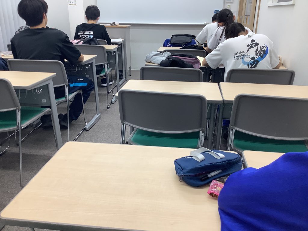決戦の期末テスト～運命が決まる１１月～