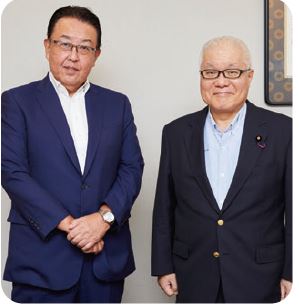 河端真一 × 武見 敬三