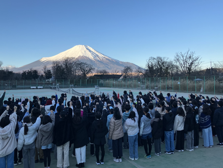 元旦早朝のニューみなみ会場